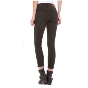 Madewell Skinny Skinny Jeans in Madewell Wash Mid-Rise Jean Washed Black